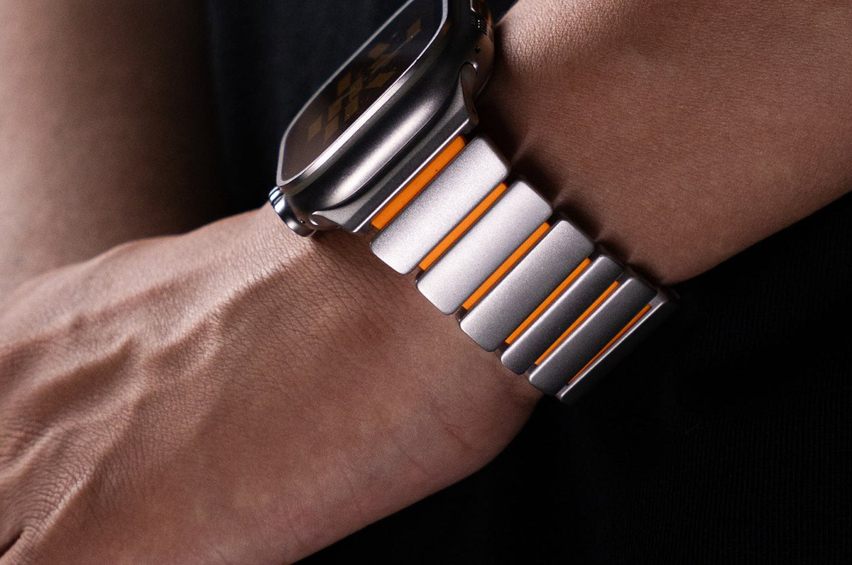 Apple Watch対応 メタルバンド｜マグネットバックル 商品写真・使用例