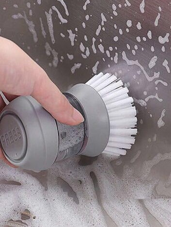 洗剤を入れられる 食器洗いブラシ｜スタンド付き 商品写真・使用例